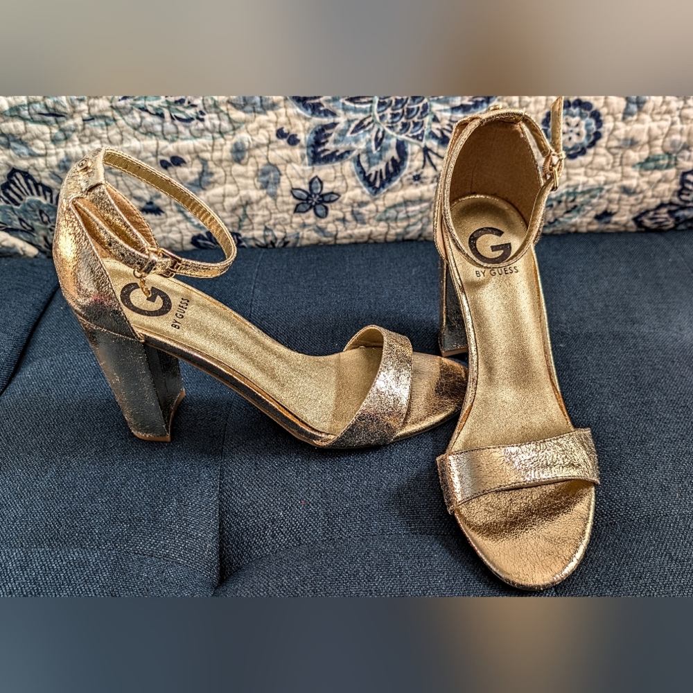Guess Women's Metallic Gold Heels Size 9
